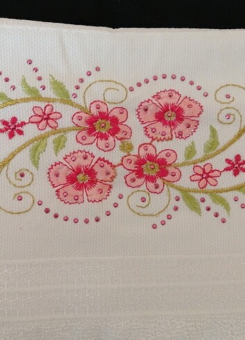 İşlemeli havlu - Görsel 2