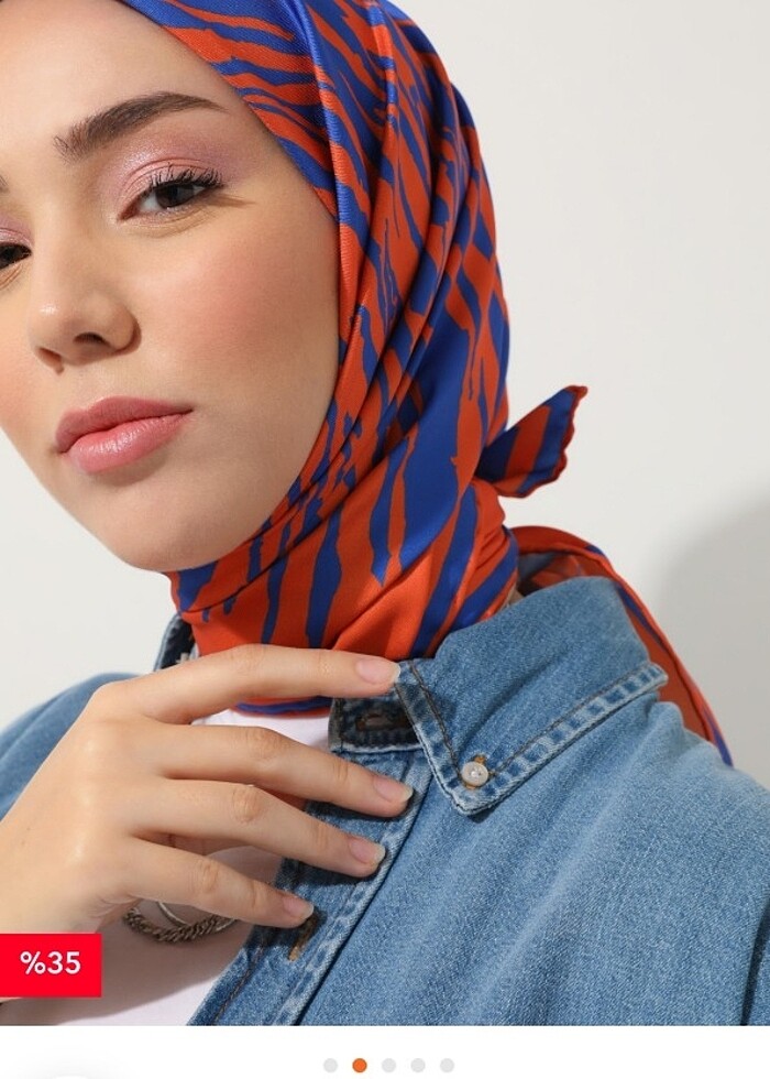 Desenli tiwil eşarp  - Görsel 2