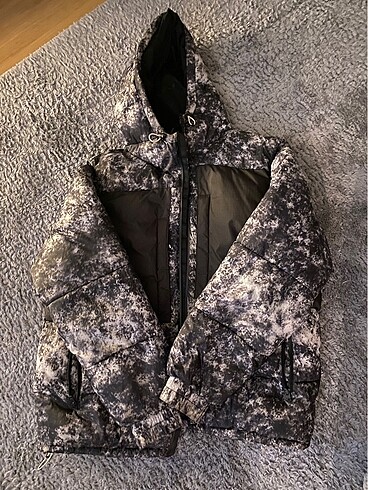 bershka mont