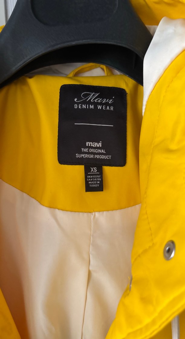 Sarı Fermuarlı Midi Boy Kadın Yağmurluk - Görsel 2