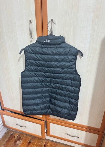 s Beden Skechers Siyah Kolsuz Şişme Yelek