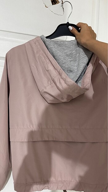 H&M Toz pembe yağmurluk