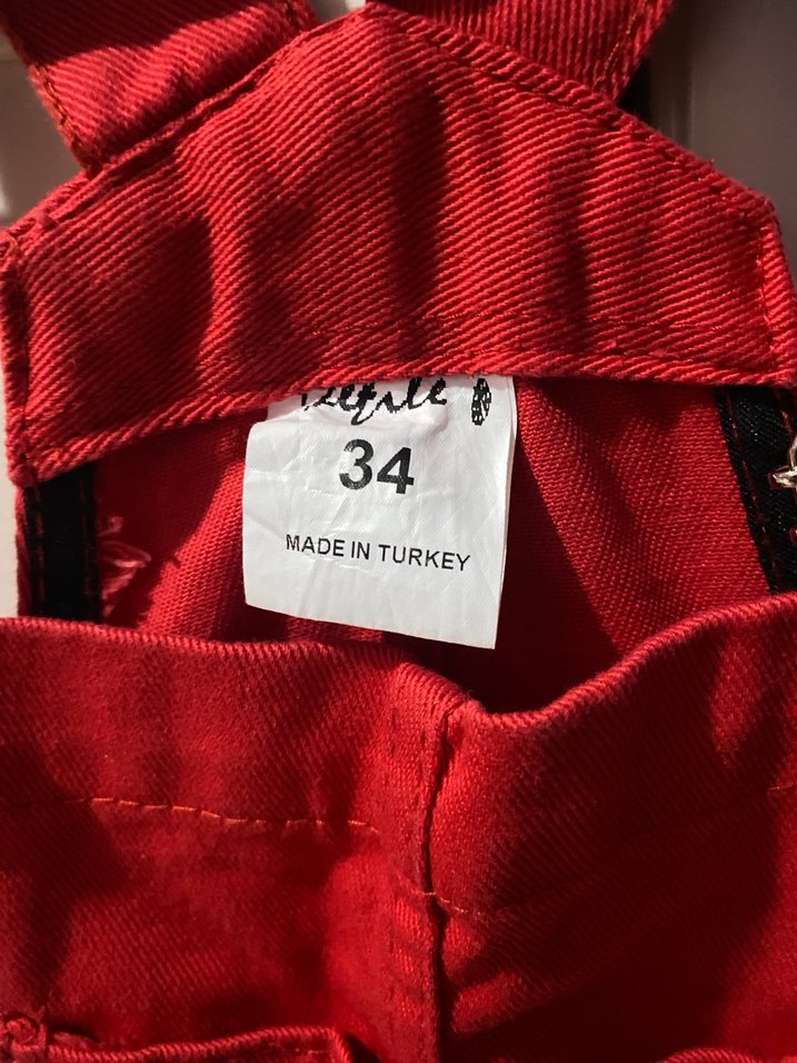 Kırmızı Denim Midi Askılı Kısa Tulum - Görsel 2