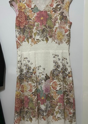 Çiçek Desenli Midi Bohem Elbise - Görsel 3