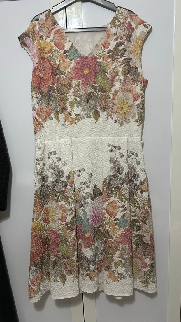 Çiçek Desenli Midi Bohem Elbise - Görsel 3