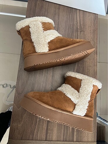 38 Beden Lumberjack Orjinal Ugg Modeli