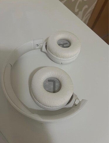 JBL 560BT KULAKÜSTÜ BLUETOOTH KULAKLIK