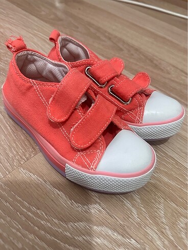Vicco kız çocuk converse