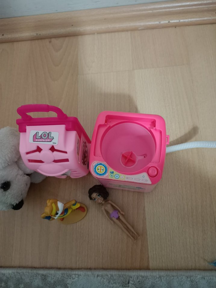 çamaşır makinesi çalışır durumda - Görsel 2