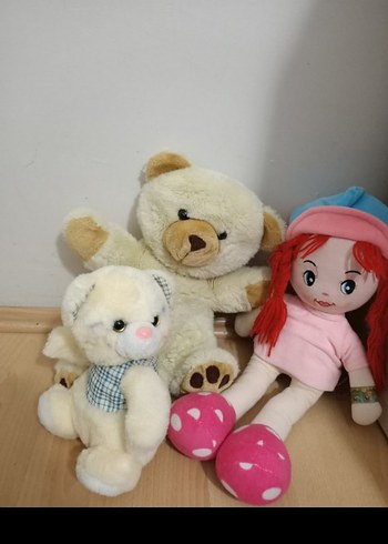 Renkli ve Beyaz Peluş Oyuncak Seti - Görsel 3