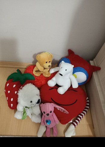 Renkli ve Beyaz Peluş Oyuncak Seti - Görsel 2