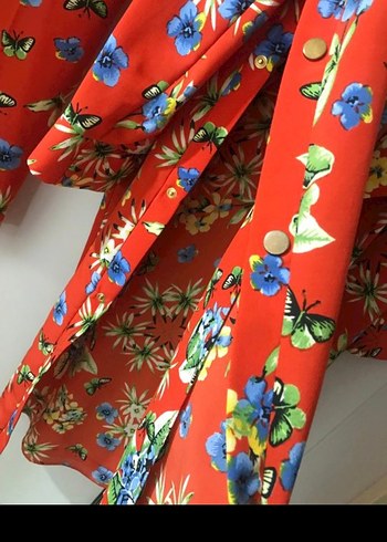 Çiçek Desenli takim - Görsel 3