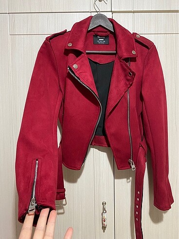 s Beden kırmızı Renk Bershka kırmızı biker ceket