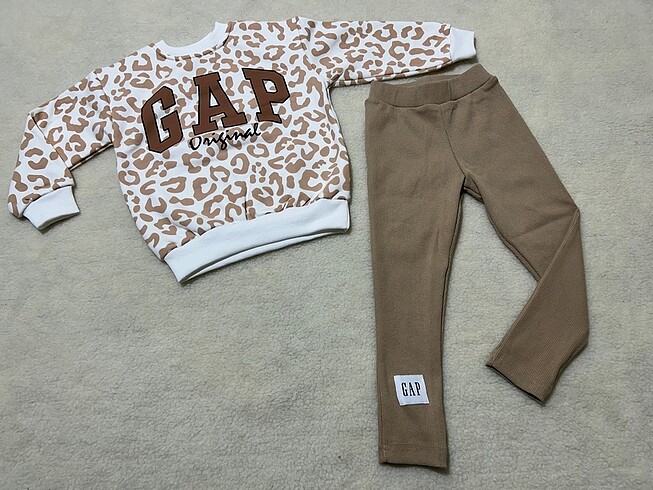 GAP 3iplik kız çocuk takım