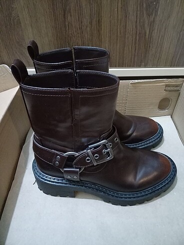 36 Beden Stradivarius bot