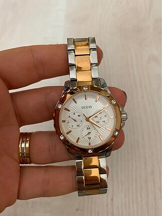 Guess saat