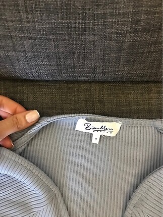 s Beden crop bluz