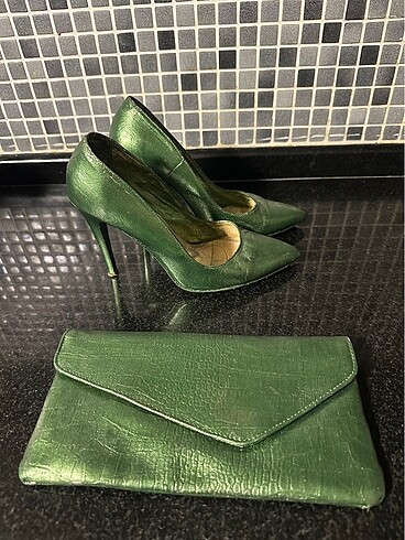 37 Beden Stiletto
