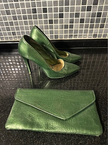 37 Beden yeşil Renk Stiletto