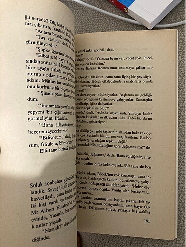 Amcam Oswald- Roald Dahl