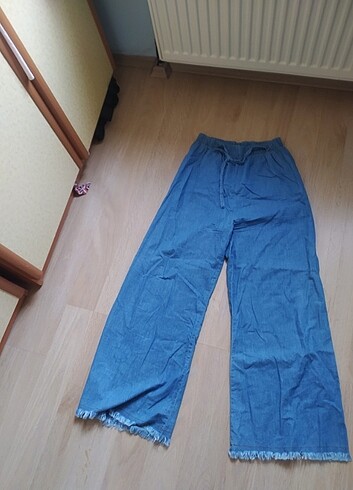 Geniş kot pantolon 