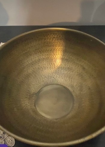 Parlak Altın Renkli Geleneksel Tabak - Görsel 2