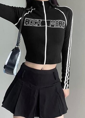 Siyah crop