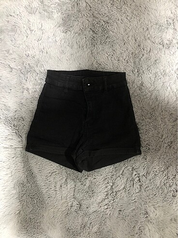 H&M Siyah Şort