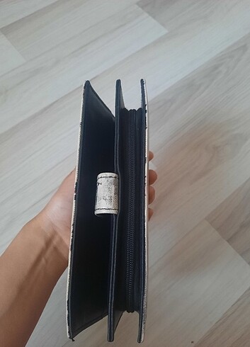 Diğer Kadın Cüzdan