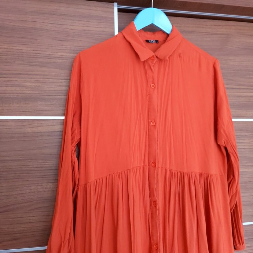 Turuncu Uzun Keten Pilili Elbise - Görsel 3