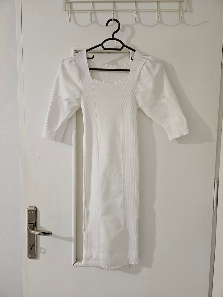 Beyaz Kısa Kollu Elbise - Görsel 2