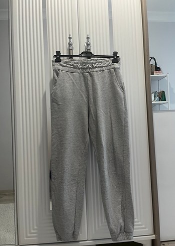 Stradivarius eşofman altı - Görsel 3