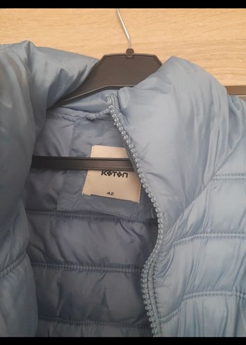 42 Beden mavi Yüksek Yakalı Fermuarlı Kadın Mont