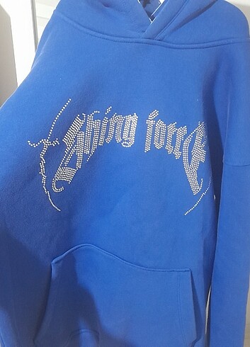 s Beden Shing force sweat