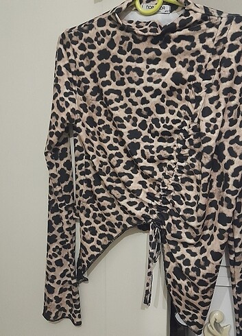Leoparli bluz