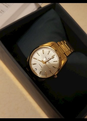 Altın Renkli Klasik Kadın Kol Saati - Görsel 3