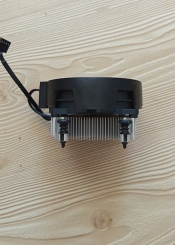 Beden AMD Siyah CPU Soğutucu Fan