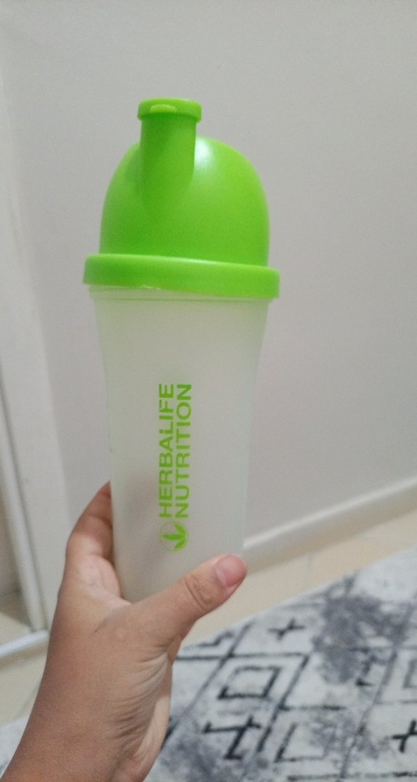 Yeşil Herbalife Beslenme Biberonu - Görsel 2