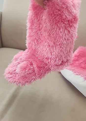 Pembe Kürklü Kız Çocuk Ev Terliği - Görsel 3