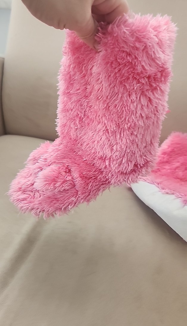 Pembe Kürklü Kız Çocuk Ev Terliği - Görsel 3