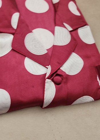 Bordo Puantiyeli ipekSaten Pijama Takımı - Görsel 3