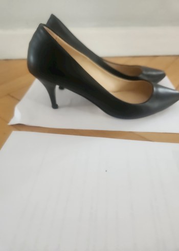 Siyah Stiletto Topuklu Kadın Ofis Ayakkabısı