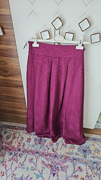 36 Beden pembe Renk Fuşya renginde askılı etek
