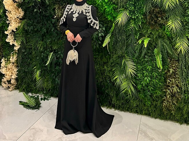 Feriha Sarıoğlu Abiye