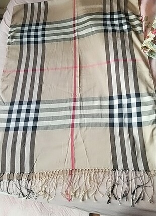  Beden BURBERRY BENZERI ŞAL 