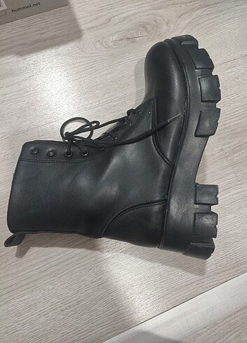 Diğer Kadın suni deri siyah bot