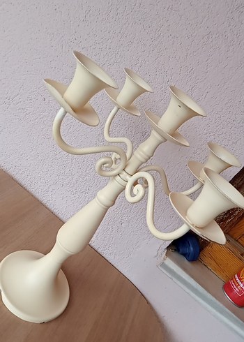 Beyaz 5 Kollu Metal Şamdan - Görsel 3