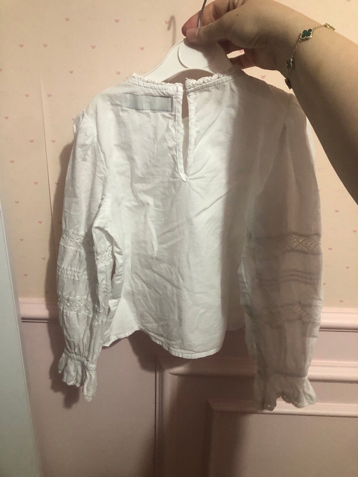 Kız Çocuk Beyaz Nakışlı Dantel Bluz - Görsel 3