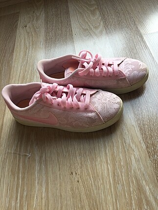Pembe orijinal nike spor ayakkabı