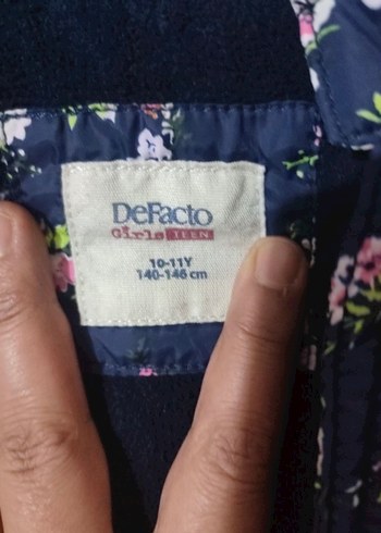 Kız Çocuk Kapüşonlu Çiçekli Fermuarlı Yelek 10-11 yaş - Görsel 3